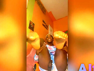 Ten toes and two lips