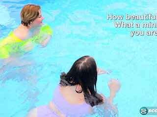 A day at the pool with stacked naturals Mary Brown and Molly