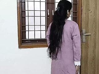 Muslim girlfriend ko paise dekar jabar dasti pela