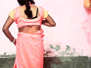 I called my village aunt home and had fun with her