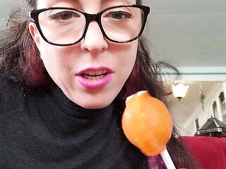 Nerdy Faery Loves Lollipops In Her Tight Asshole - Sweet Food Insertion Fetish