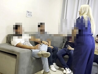 GANGBANG EN BANCO DE ESPERMA