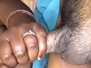 Best Blowjob Bhabhi Sucking Her Husband Penise and Fucking Hard