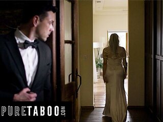 Bendy Valentina Nappi's brunette video