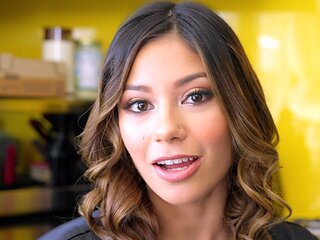 Behind The Scenes With Xxlayna Marie