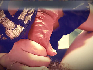 My Asian wife, let's fuck! I love to put it in her pussy.