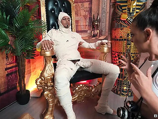 Cherie Deville Gives Alex Jones a Lucky Stiff Blowjob and Handjob