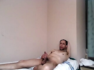 Mike Afifi'_s Pose
