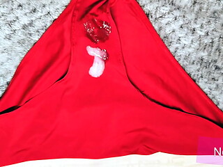 Me masturb&eacute_ con los panties rojos usados de mi mejor amiga
