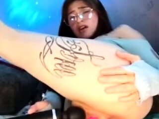 cute pretty teen showing on camera for me 845200136552384589
