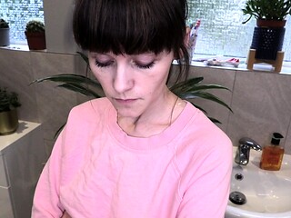 Amateur Mature Brunette Sexy Lingerie Masturbation