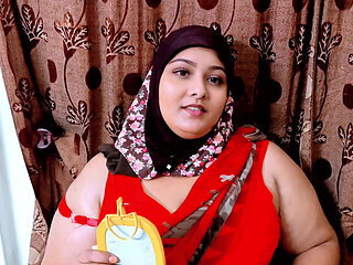 Morjena I couldn't stand the sight of my sexy girlfriend applying lipstick to her soft lips, so she made me get on top of her.