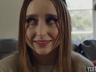 Couples therapy for teen gf ends up in a threesome with therapist
