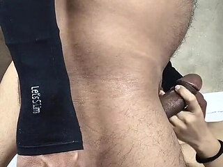 Indian Desi Girl Now Day Gas Cylinder Shortage Face and Nearby Friends Help to Cylinder