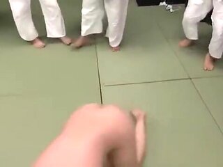 889-wguuhy-ouhsgy-poo-dvd