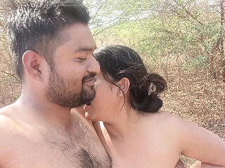 Desi Marathi Teacher Kavita Fucks Student in Outdoor Jungle Sex