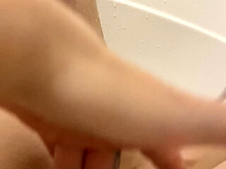 She can't stop fuck herself with fingers. Squirt time