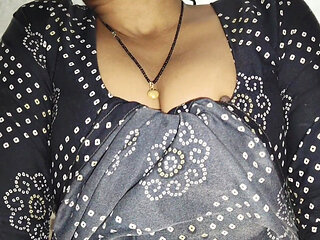 biwi ki chudayi gav ke style me