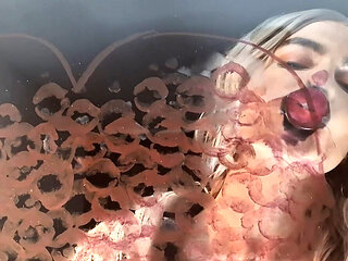 You Were Born to Get Kissed by a Stepma - Hfo