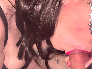 Amateur Wife Gives Head and Eats Cum