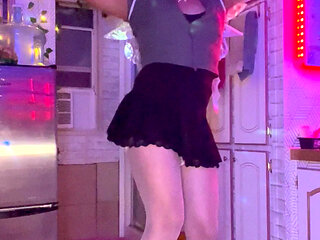 Fantasy Girl Strip Dance