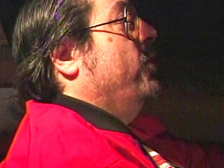 Wilde Taxifahrt: Hei&szlig;e Blonde im Auto