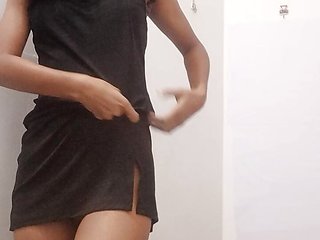 18+ school girl solo masturbating in her school hostel