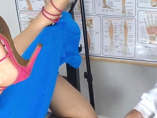 Underground Gynecologist Leaves Hot Patient with Wet Pussy!