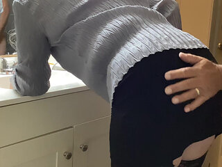 Anal fuck while getting ready for work