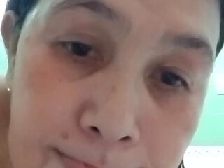 Assy wants to make pleasured her self she takes a bath  and fingering her pussy