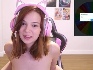 Petite redhead enjoys foot fetish session