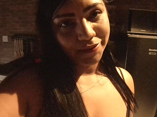 Husband Cleans Creampie Eating the Bull's Warm Cum