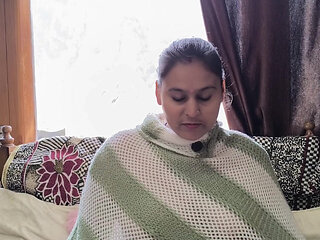 Pooja's Youth Is Thirsty for Cock