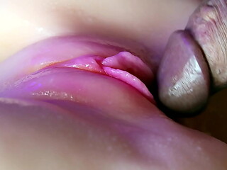 Juicy pussy close-up absorbs a portion of sperm from a big cock and slurps!