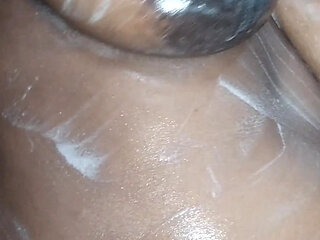 Desi big ass bhabi taking bath completely naked