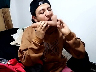Sexo caliente en cama de mi vecino