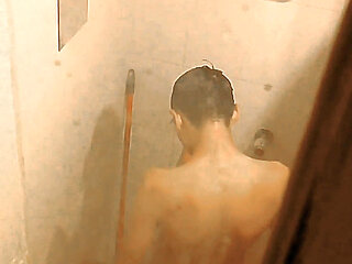 My Godson Realizes That I Sign It in Secret and Masturbates for Me