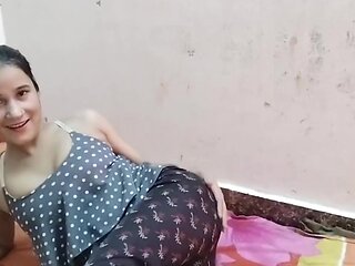 Stepdaughter Ko School Le Jana Hotel Le Kar Chod Diya