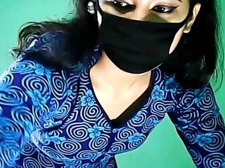 Indian GF With Mask Masturbate on Webcam - Fuck My Indian GF