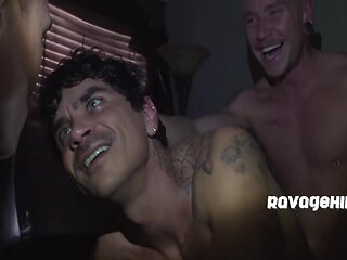 Greyson Lane, Johnny Moon And Colt Spence In Groups Goal Is To Unload In One Twink