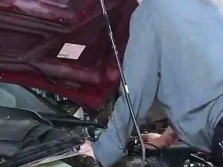 Sexy Mechanic Vilu Vidish Gets Pounded Toyota Ae101