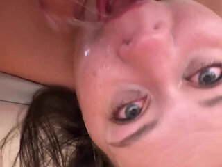 Stepdad creates a mess face fucking stepdaughter