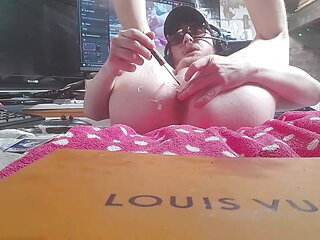 QUICK SOLO DILDO PLAY CUTE TWINK LONELY