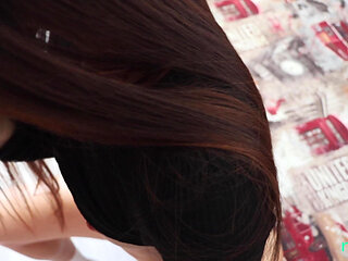 Fucked a Hot Schoolgirl on the First Date