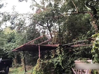 My Wife Luna Horny Outdoor Fuck with Gardener - Amateur Italian Couple Real Sex