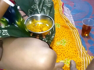 Aaj bhabhi ko drink pila kar chudai Kiya bahut enjoyment ke sath