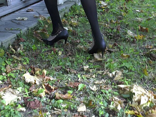 Cougar Hairy Pussy 6199