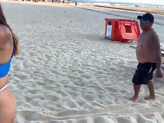 Beach Seller in a Salty Package Eats the Two Hot Girls in Exchange Left Happy
