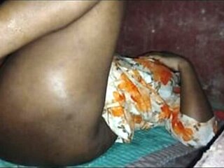 Desi Village Girl and Boy Hot Nude Sex - Homemade Bangladeshi GF BF Video