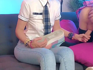 Hot Short Hair Girl milking her femboy on the pink pillow - FULL VIDEO 4K